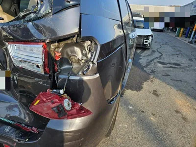 2017 Kia Carnival 880KMKNAME81ABHS2 VIN:880KMKNAME81ABHS2