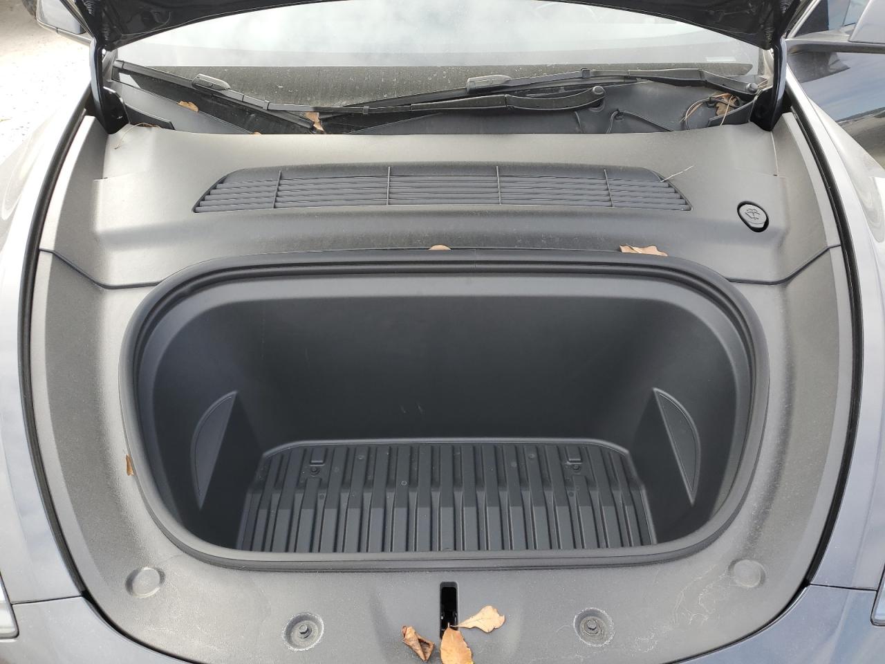 2024 TESLA MODEL Y  VIN:7SAYGDED2RF019071