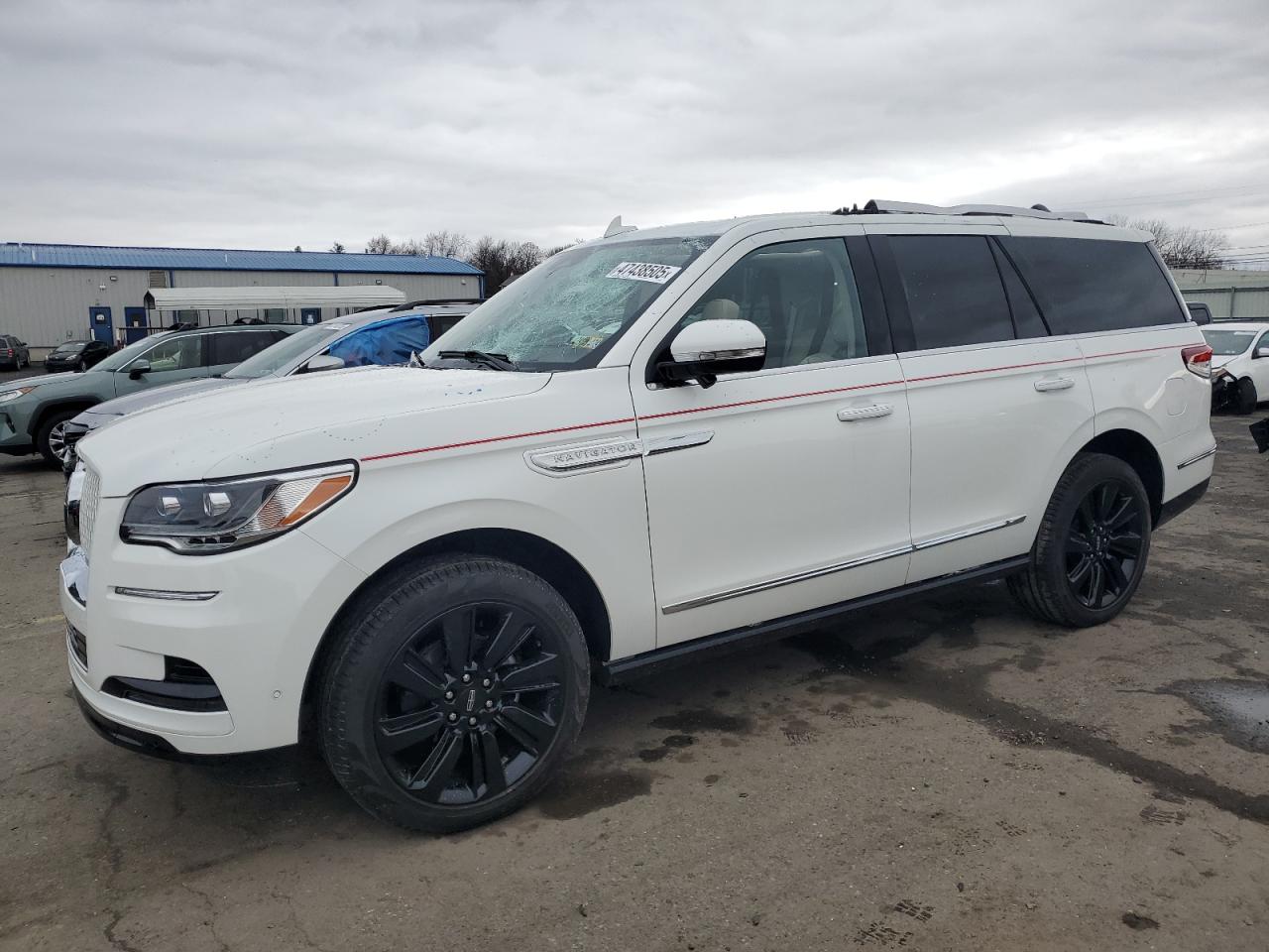 2024 LINCOLN NAVIGATOR RESERVE VIN:5LMJJ2LGXREL01664