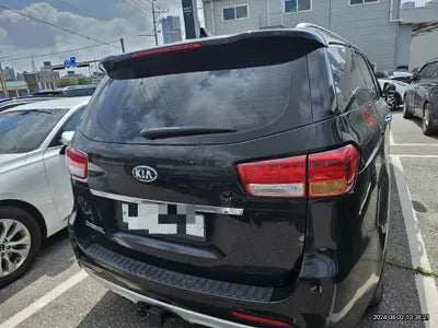 2017 Kia Carnival VIN: