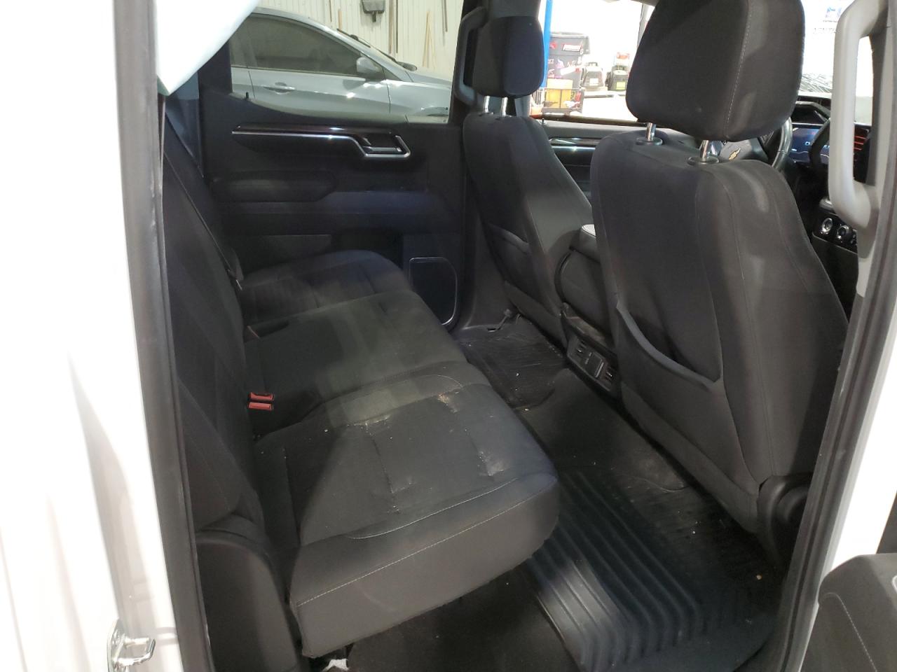 2022 CHEVROLET SILVERADO K1500 LT VIN:1GCPDDEK8NZ518672