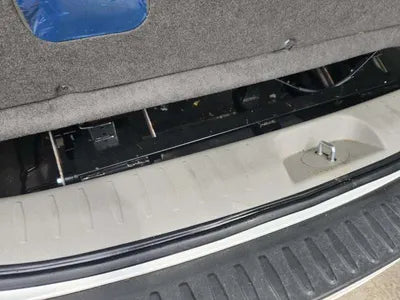 2015 Kia Carnival VIN: