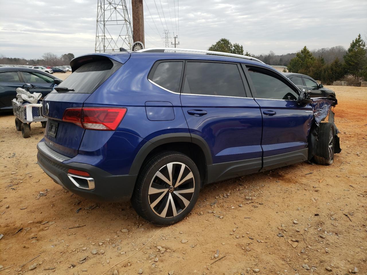 2022 VOLKSWAGEN TAOS SE IQ DRIVE VIN:3VVLX7B22NM076986