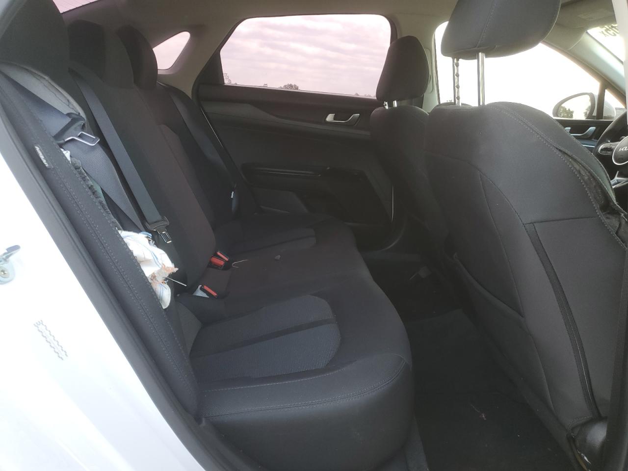 2022 KIA K5 LX VIN:5XXG24J20NG083967