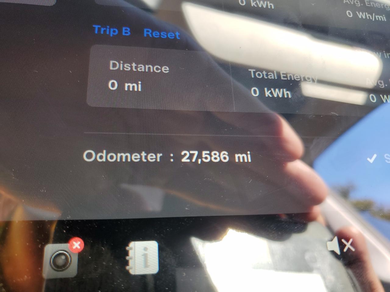 2022 TESLA MODEL Y  VIN:7SAYGDEE3NF443748