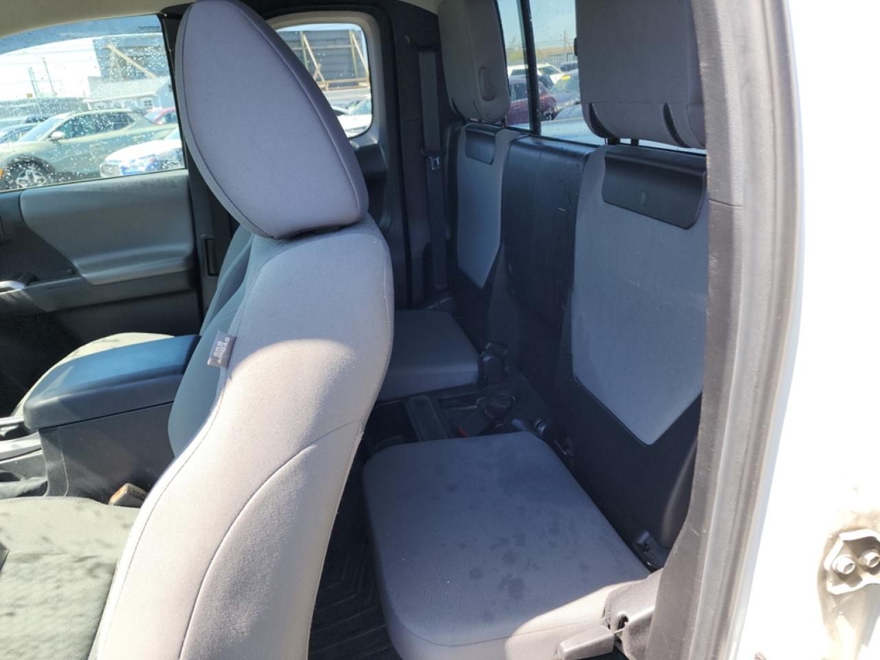 2022 TOYOTA TACOMA ACCESS CAB VIN:3TYRX5GN0NT046597