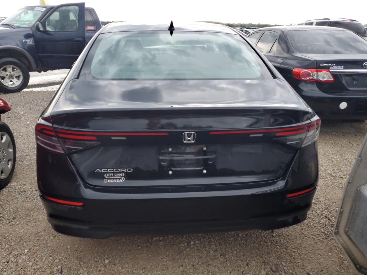 2024 HONDA ACCORD EX VIN:1HGCY1F31RA020859