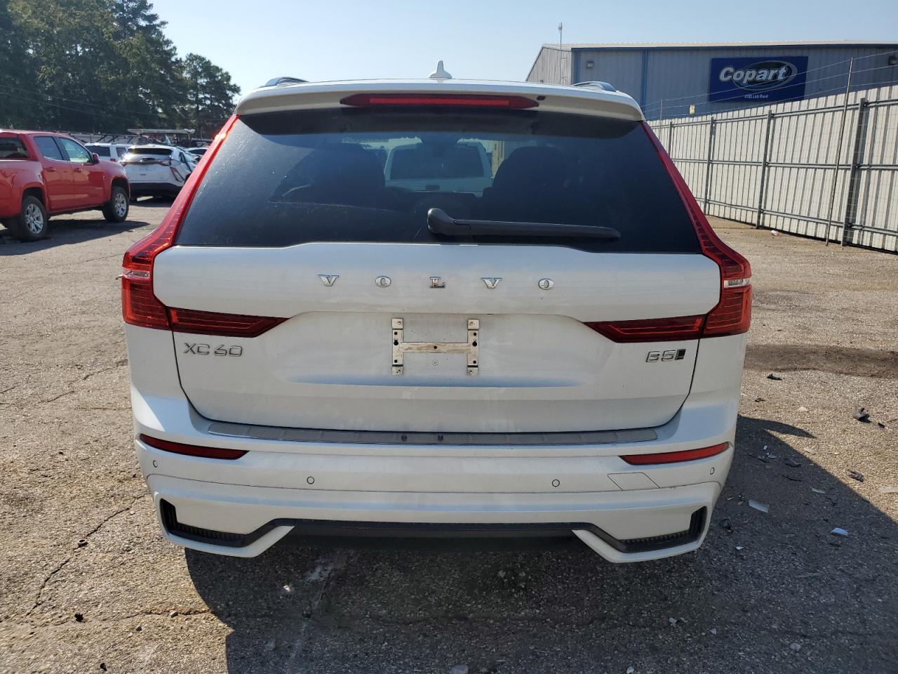 2024 VOLVO XC60 ULTIMATE VIN:YV4L12RM6R1731953