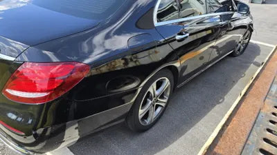 2017 Mercedes-Benz E 300 VIN: