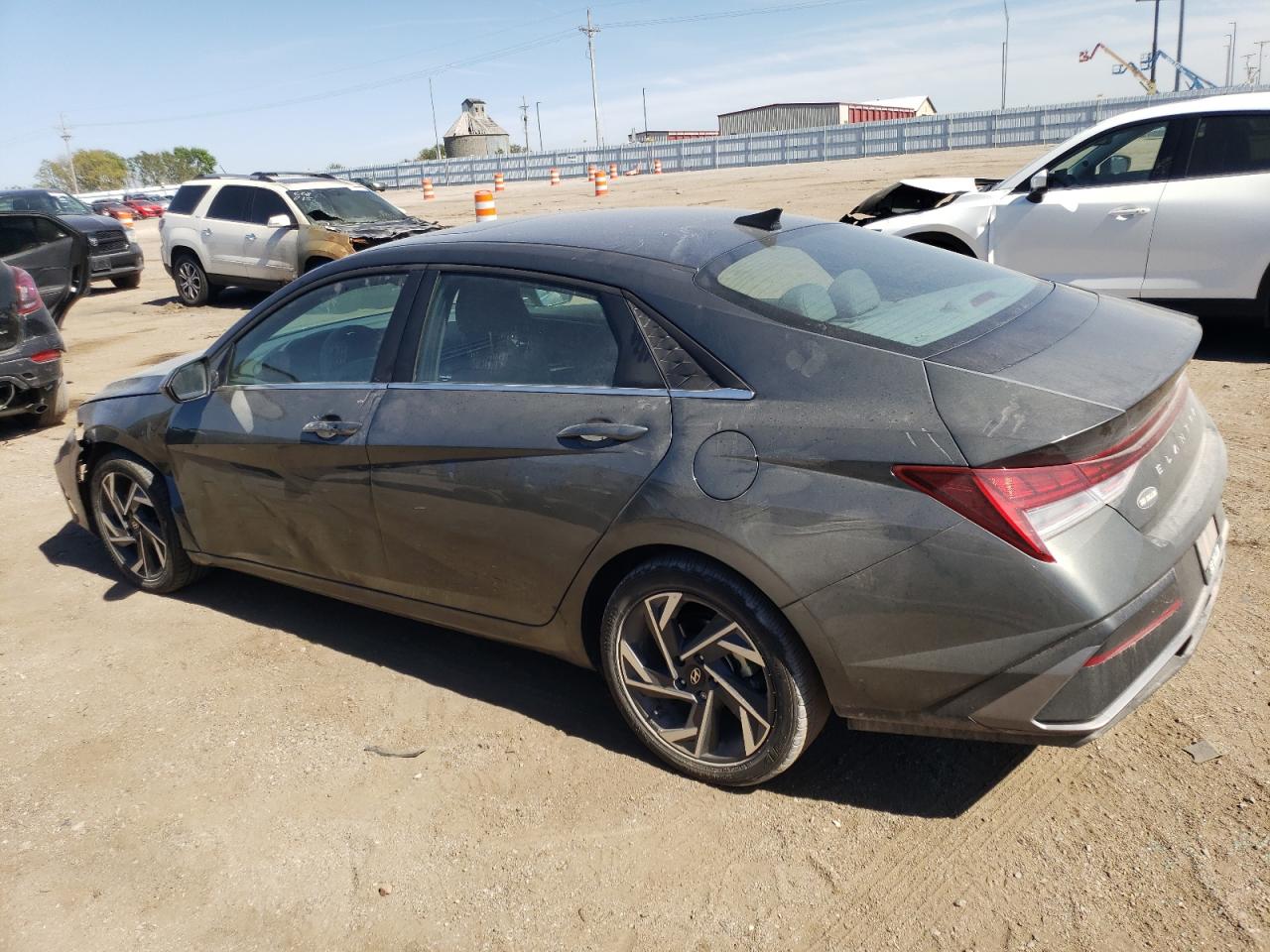 2024 HYUNDAI ELANTRA SEL VIN:KMHLS4DG2RU784463