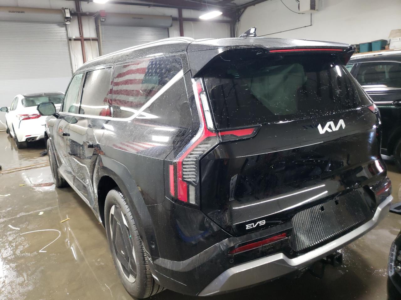 2024 KIA EV9 LAND VIN:KNDADFS56R6025029