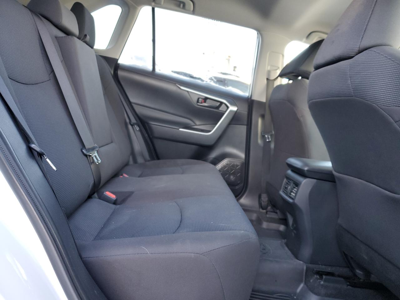 2022 TOYOTA RAV4 LE VIN:2T3F1RFV2NW272423