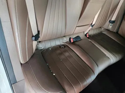 2017 Mercedes-Benz E 300 VIN: