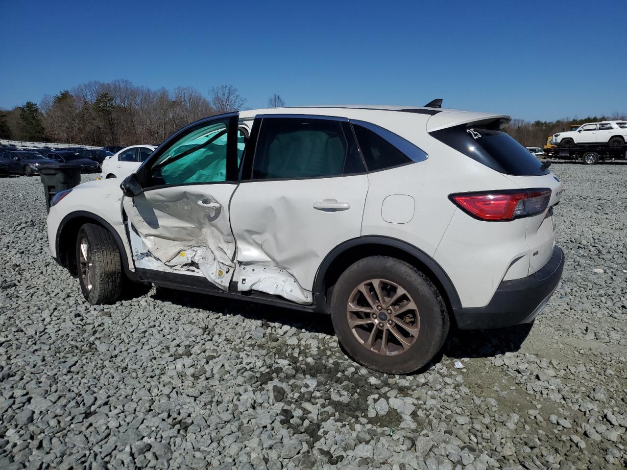 2022 FORD ESCAPE SE VIN:1FMCU9G64NUB59213