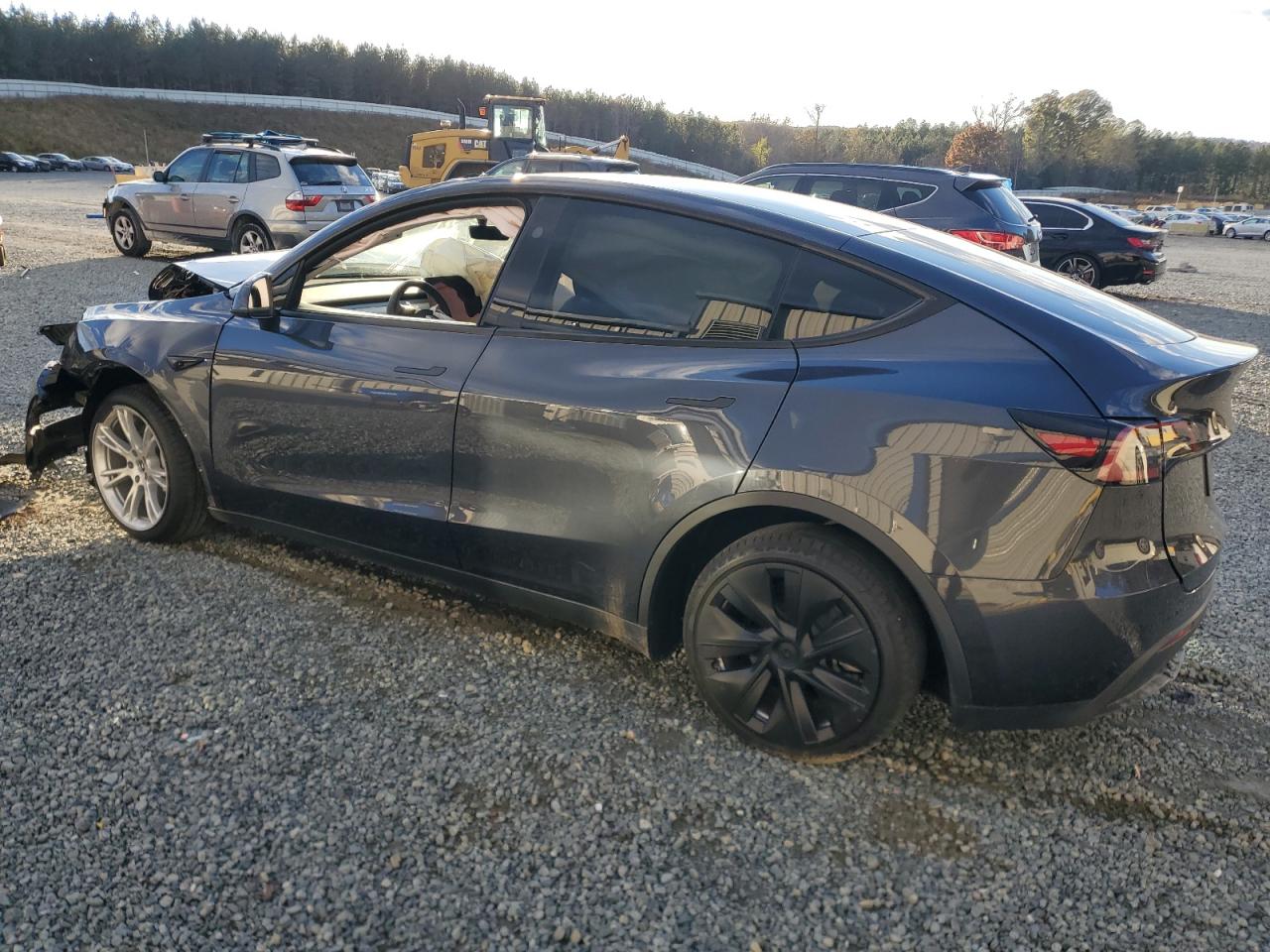 2024 TESLA MODEL Y  VIN:7SAYGDEE0RA275991