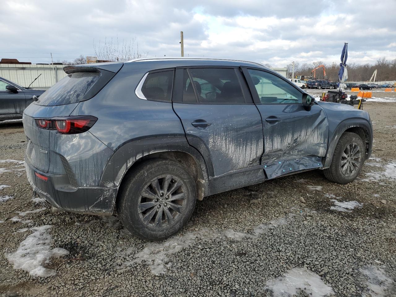 2023 MAZDA CX-50 PREFERRED PLUS VIN:7MMVABCM3PN105156