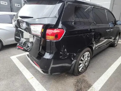 2017 Kia Carnival VIN: