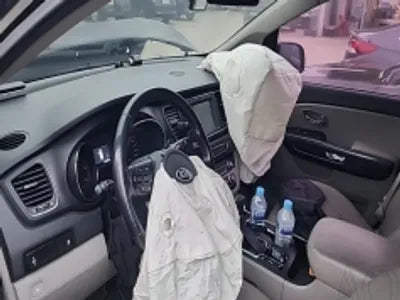 2020 Kia Carnival KNAMB81ABLS649165 VIN:KNAMB81ABLS649165