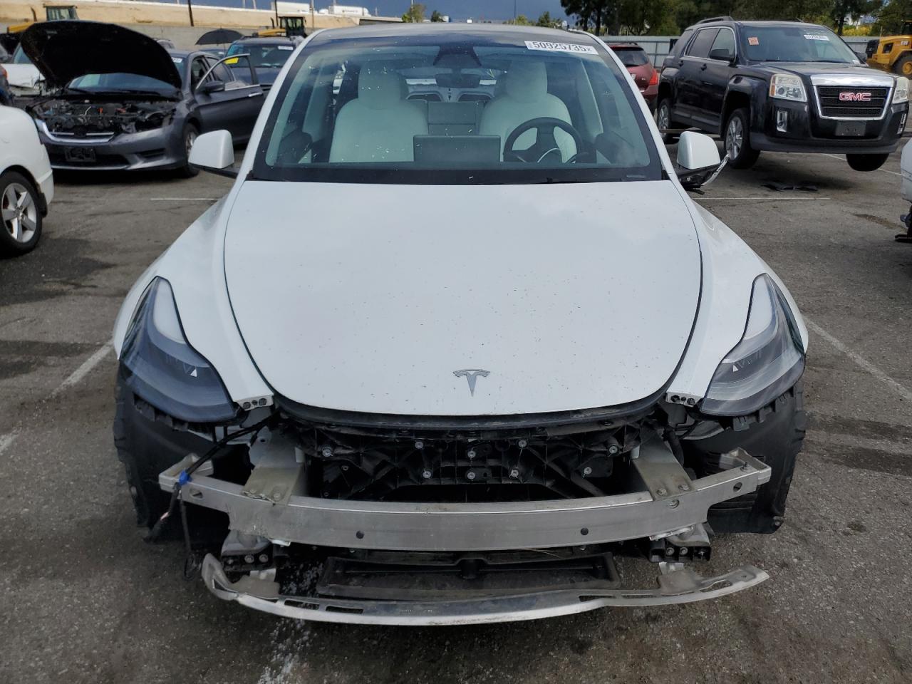 2022 TESLA MODEL Y  VIN:7SAYGDEF2NF317678