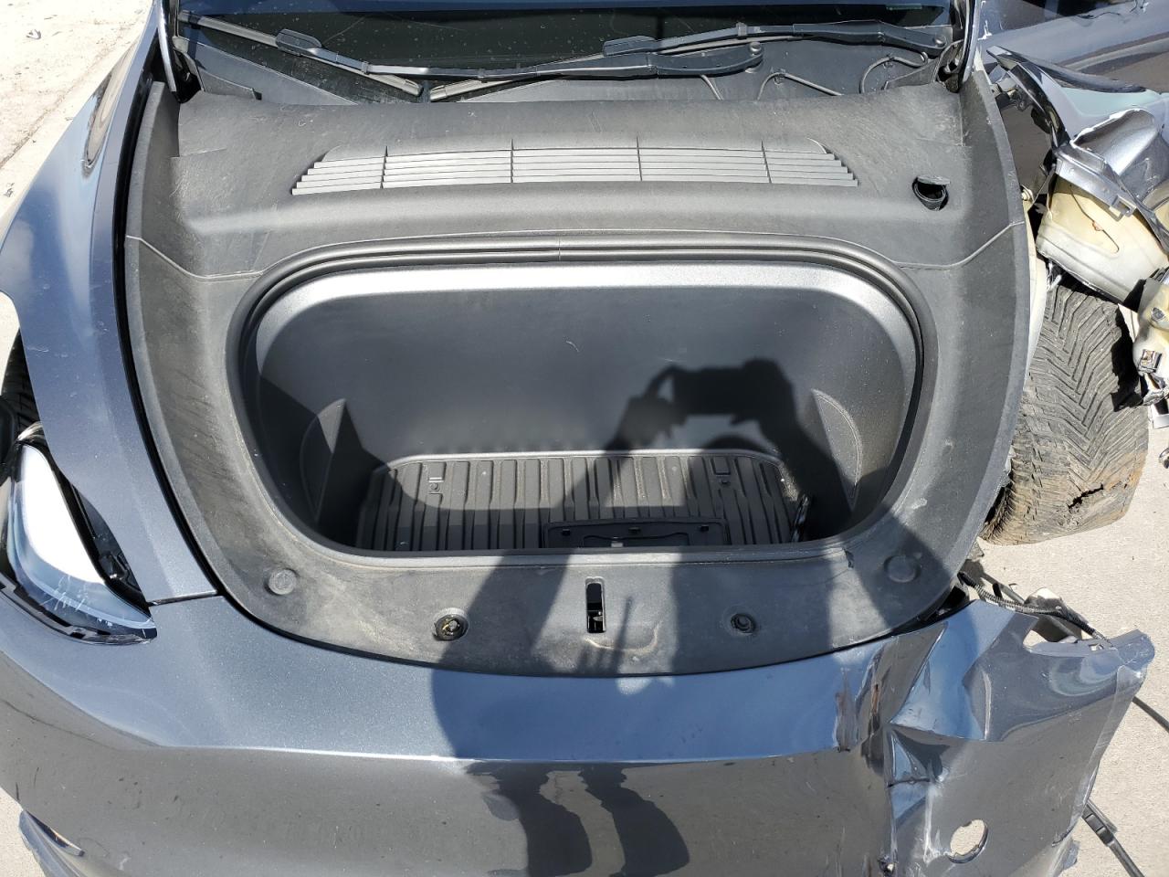 2023 TESLA MODEL Y  VIN:7SAYGAEE4PF873757