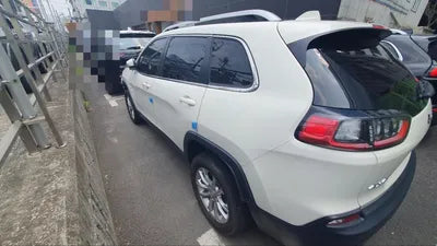 2018 Jeep Cherokee VIN: