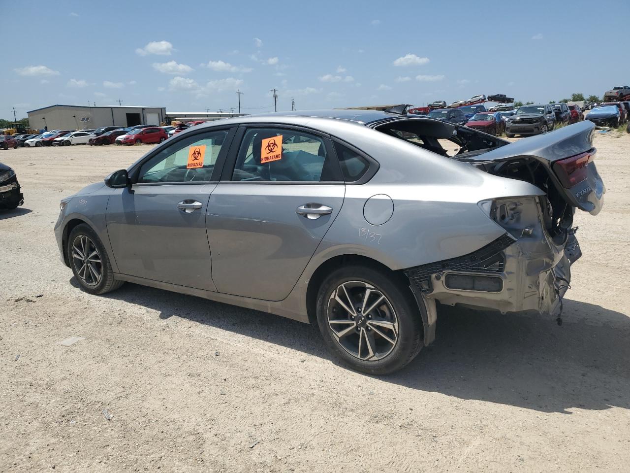 2022 KIA FORTE FE VIN:3KPF24AD8NE457537