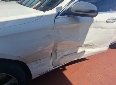 2016 Mercedes-Benz E 220 VIN: