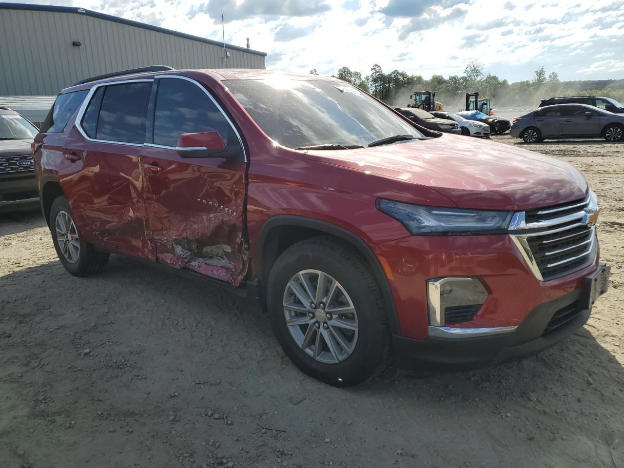 2022 CHEVROLET TRAVERSE LT VIN:1GNEVHKW3NJ147557