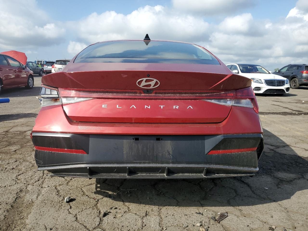 2024 HYUNDAI ELANTRA SEL VIN:KMHLS4DG3RU771866