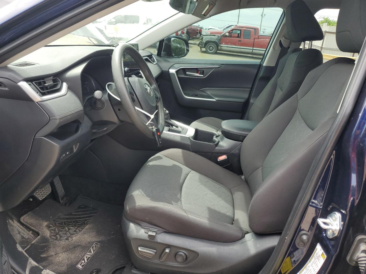 2023 TOYOTA RAV4 XLE VIN:2T3W1RFV4PW295320