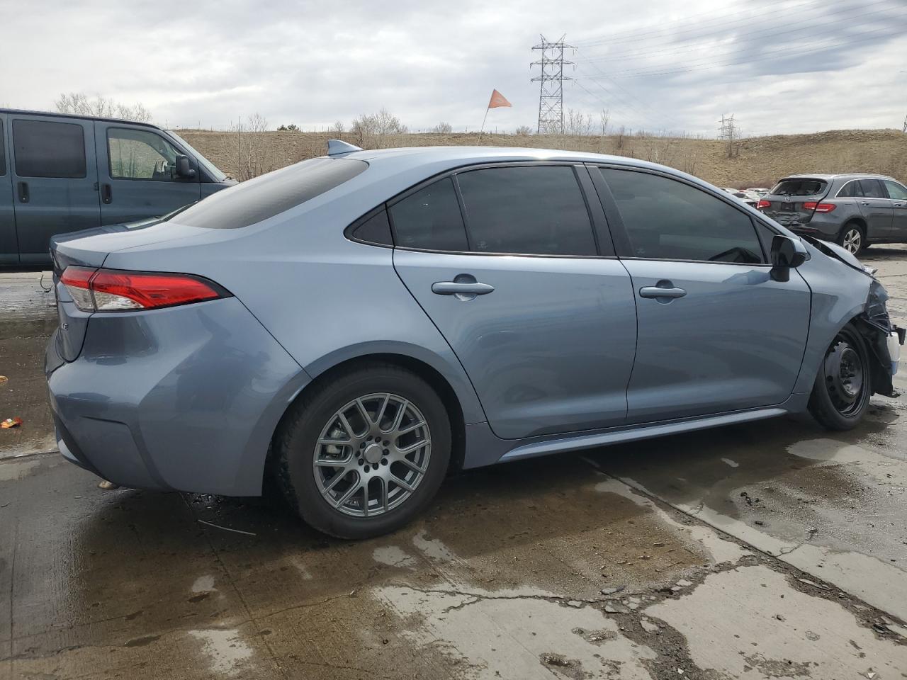 2022 TOYOTA COROLLA LE VIN:5YFEPMAE6NP389758