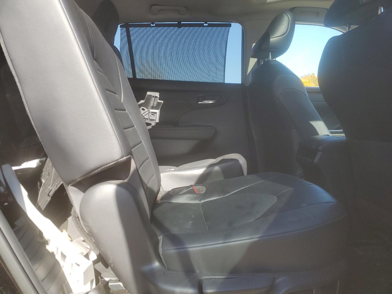 2022 TOYOTA HIGHLANDER HYBRID XLE VIN:5TDGBRCH5NS550894