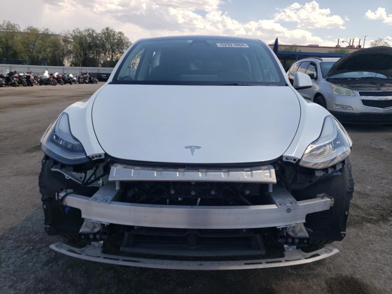 2023 TESLA MODEL Y  VIN:7SAYGDEE8PA126211