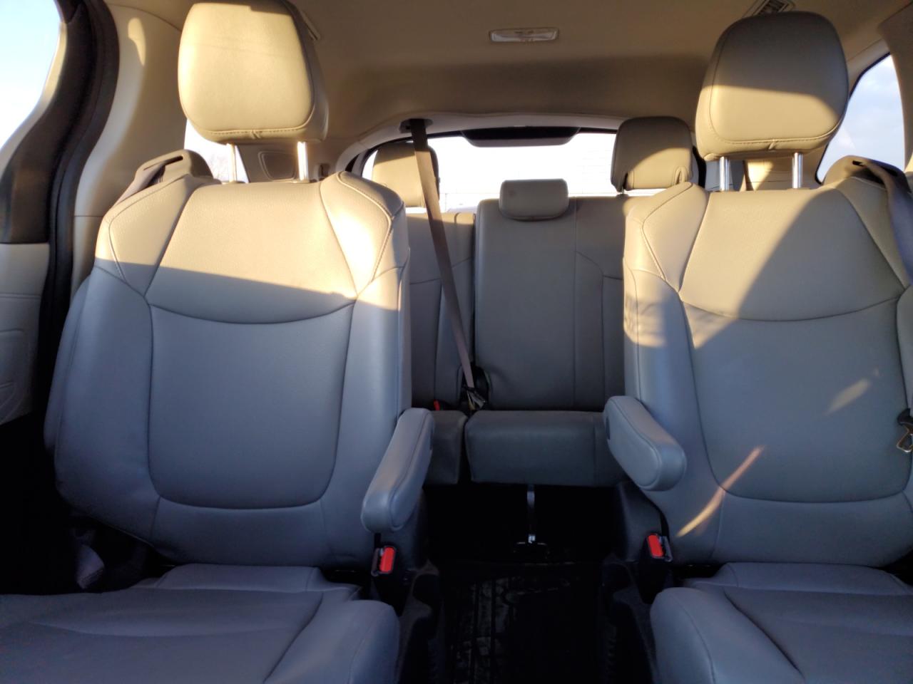 2023 TOYOTA SIENNA XLE VIN:5TDJRKEC2PS162566