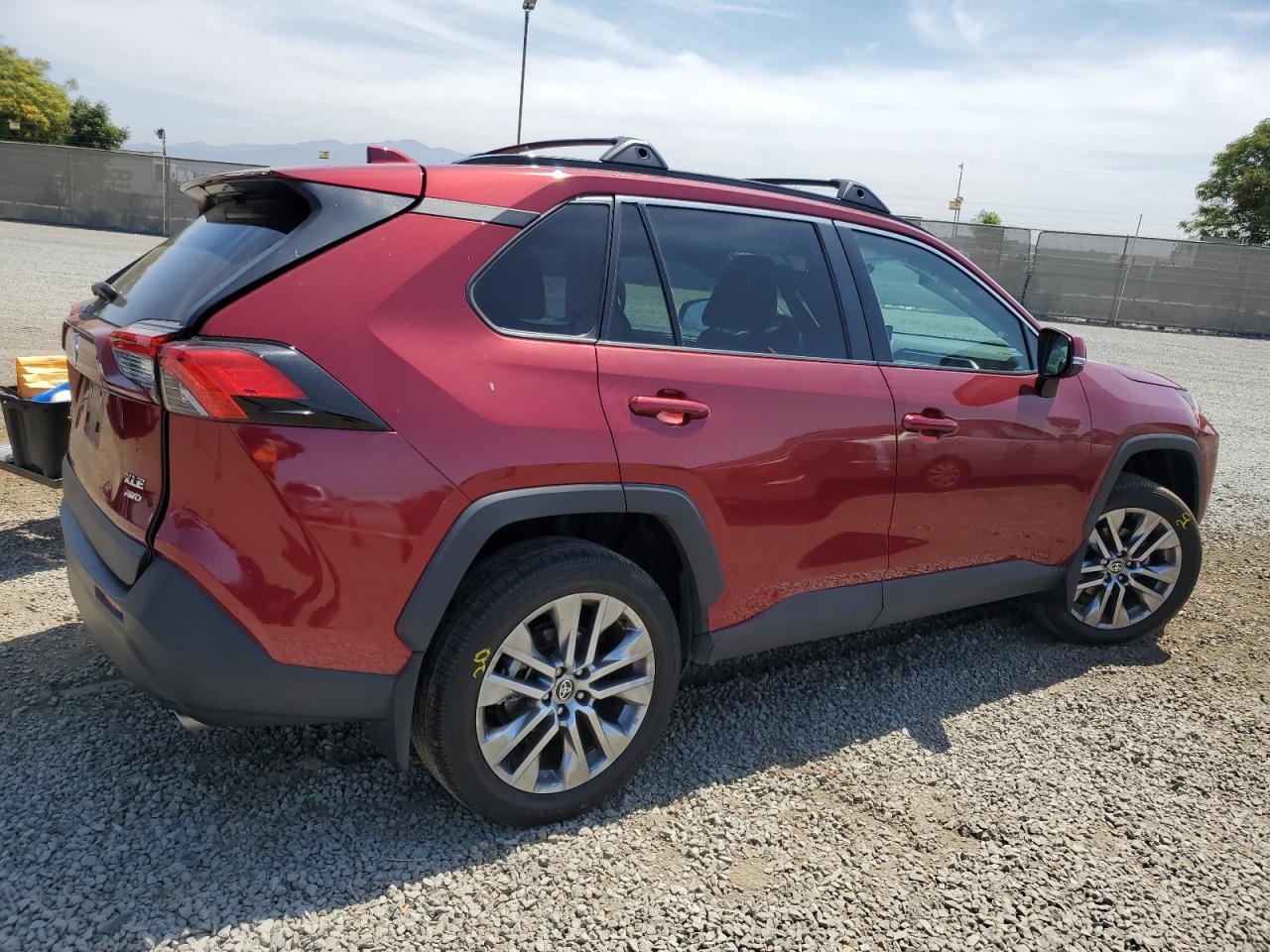 2022 TOYOTA RAV4 XLE PREMIUM VIN:2T3A1RFV4NW296894