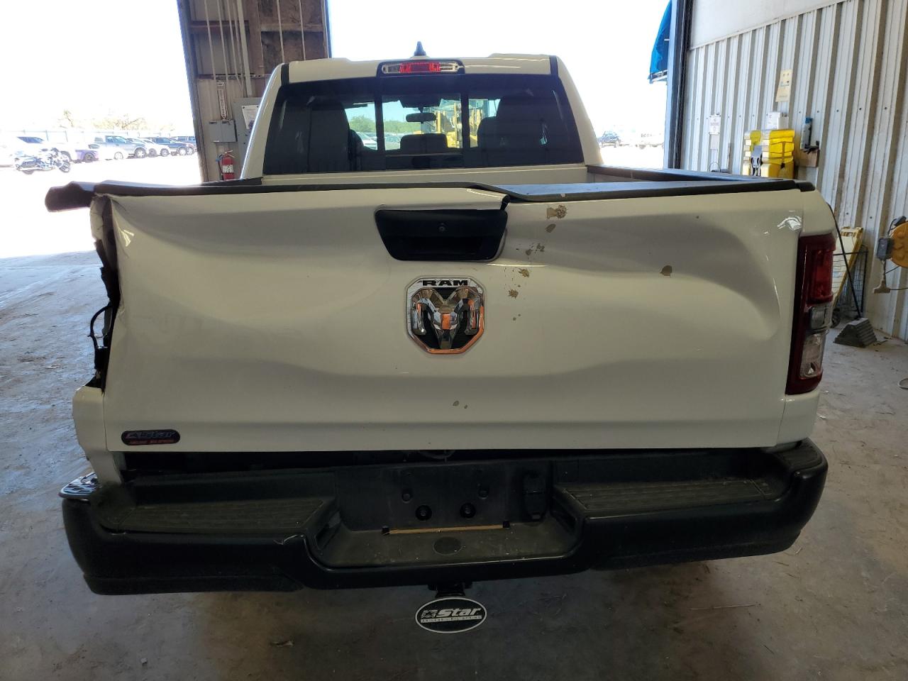 2024 RAM 1500 TRADESMAN VIN:1C6SRECG2RN152096