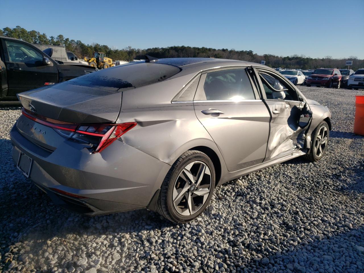 2022 HYUNDAI ELANTRA SEL VIN:KMHLN4AG8NU263074