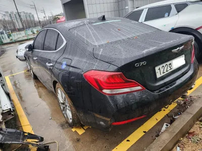 2019 Genesis G70 KMTG441BDKU058002 VIN:KMTG441BDKU058002