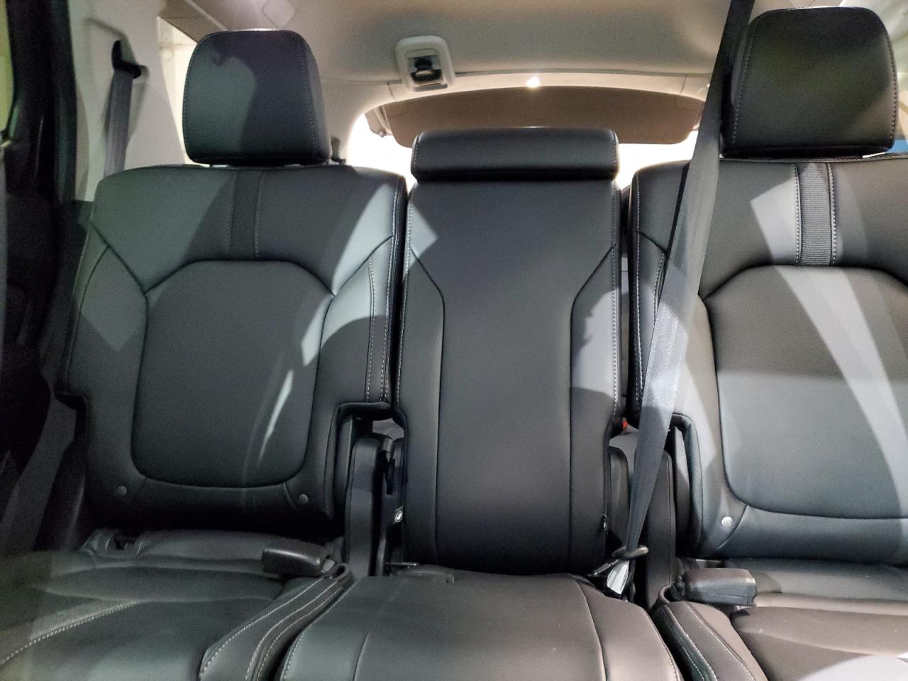 2024 HONDA PILOT TOURING VIN:5FNYG1H76RB000136