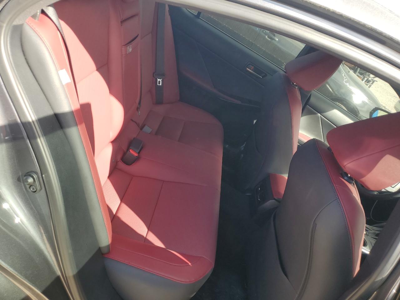 2024 LEXUS IS 300 VIN:JTHCA1D21R5130072