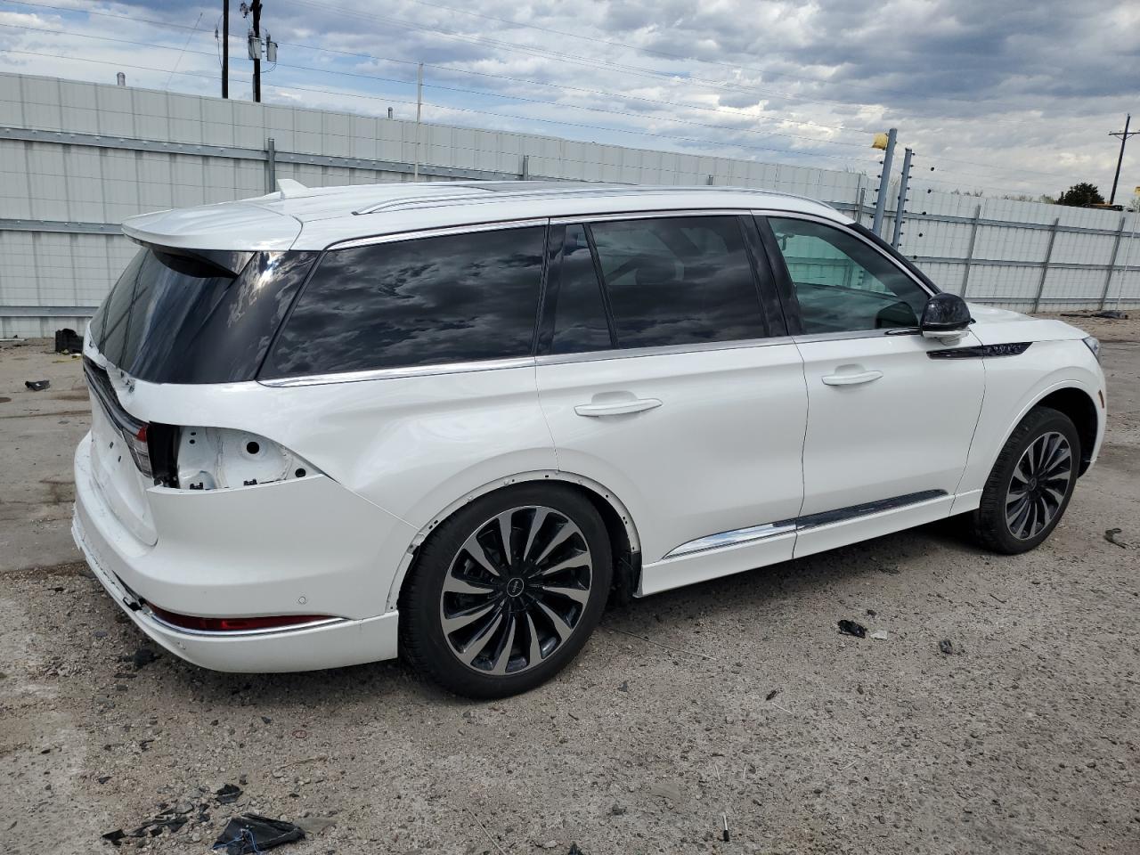 2023 LINCOLN AVIATOR BLACK LABEL GRAND TOURING VIN:5LMYJ9YY4PNL00273