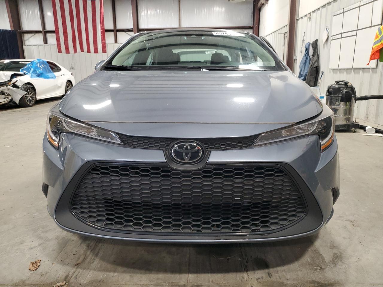 2022 TOYOTA COROLLA LE VIN:5YFEPMAE0NP371658