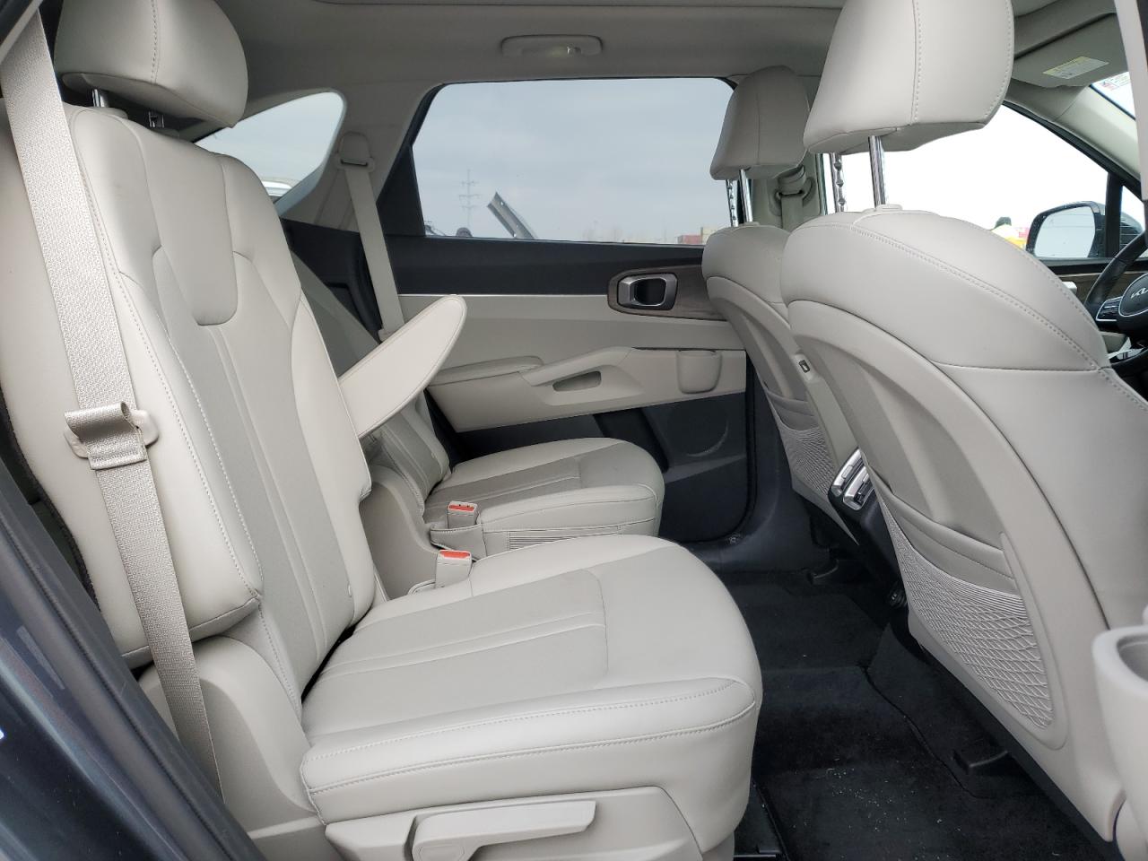 2023 KIA SORENTO EX VIN:5XYRH4LF5PG188073