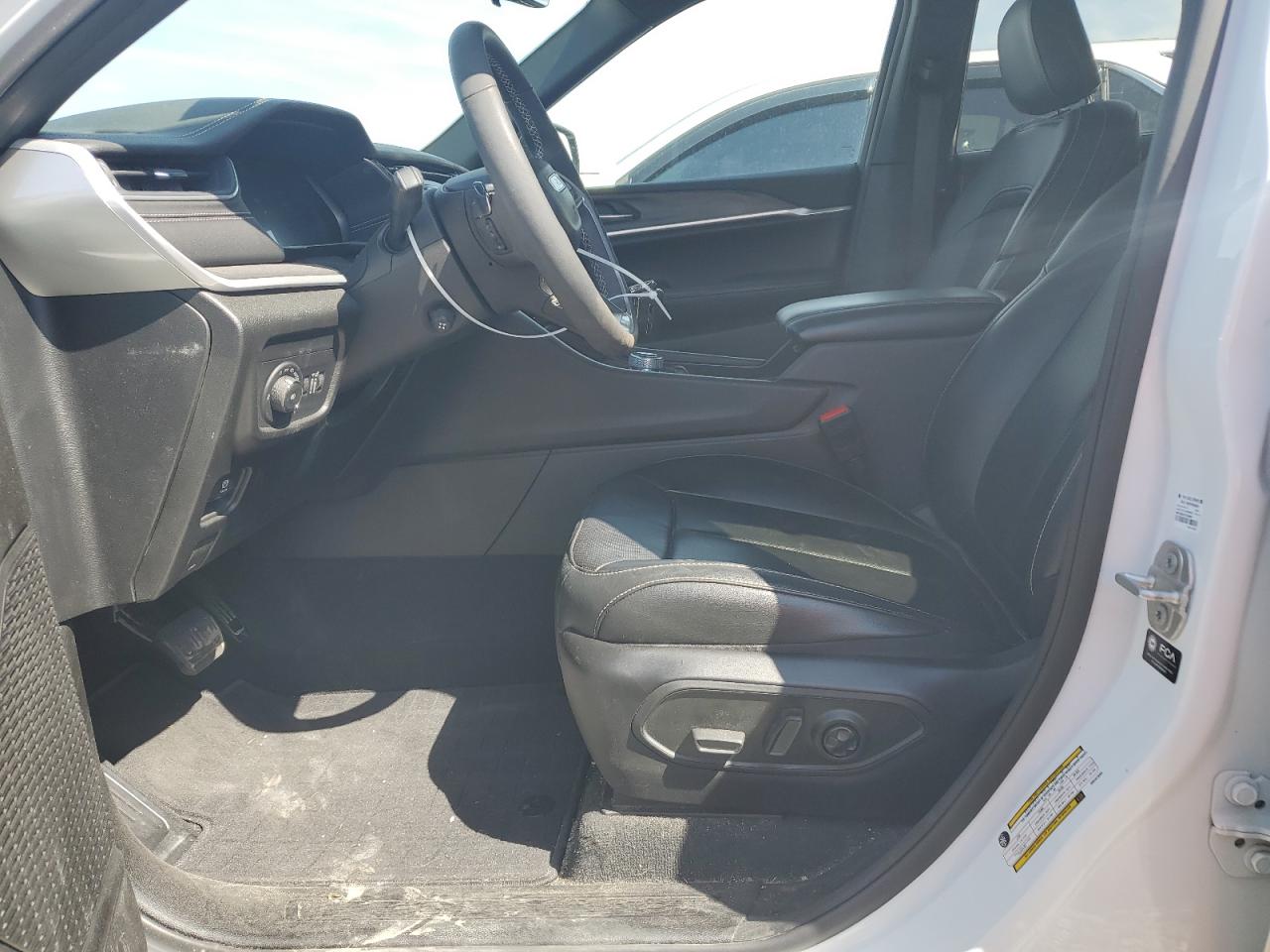 2024 JEEP GRAND CHEROKEE L LIMITED VIN:1C4RJKBG1R8562885