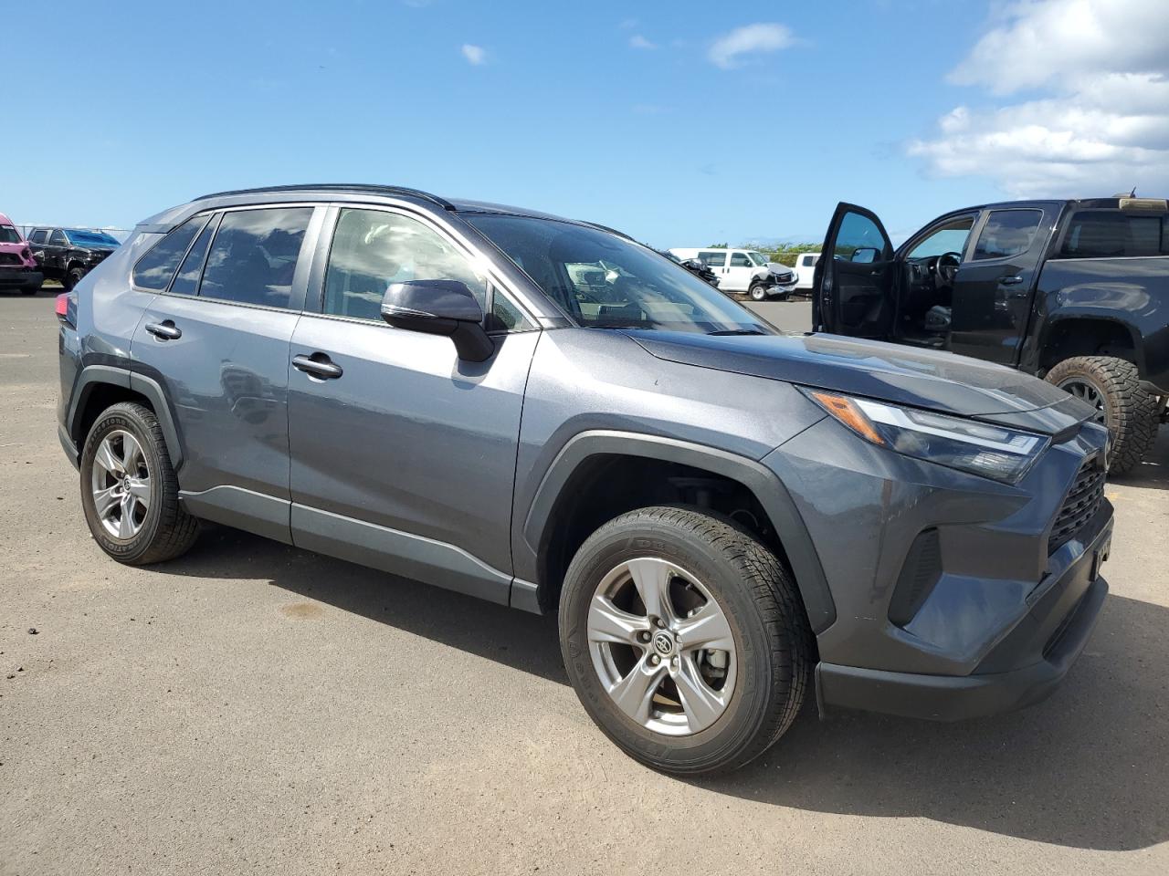 2023 TOYOTA RAV4 XLE VIN:JTMW1RFV4PD103049