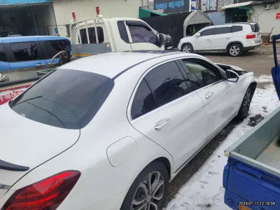 2017 Mercedes-Benz C 200 WDDWF4CB1HF427697 VIN:WDDWF4CB1HF427697