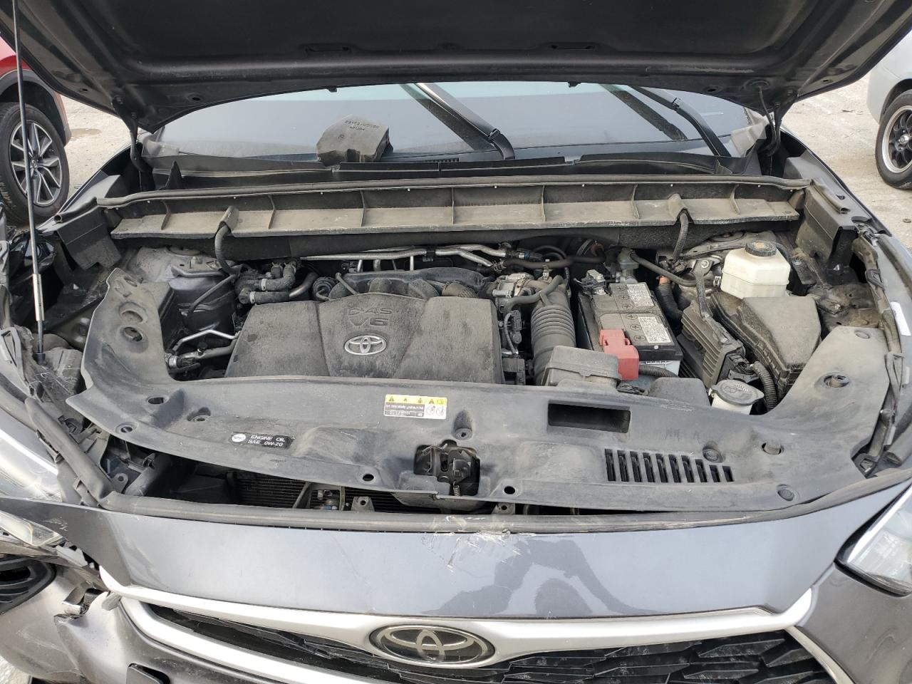 2022 TOYOTA HIGHLANDER XLE VIN:5TDGZRBH5NS561374