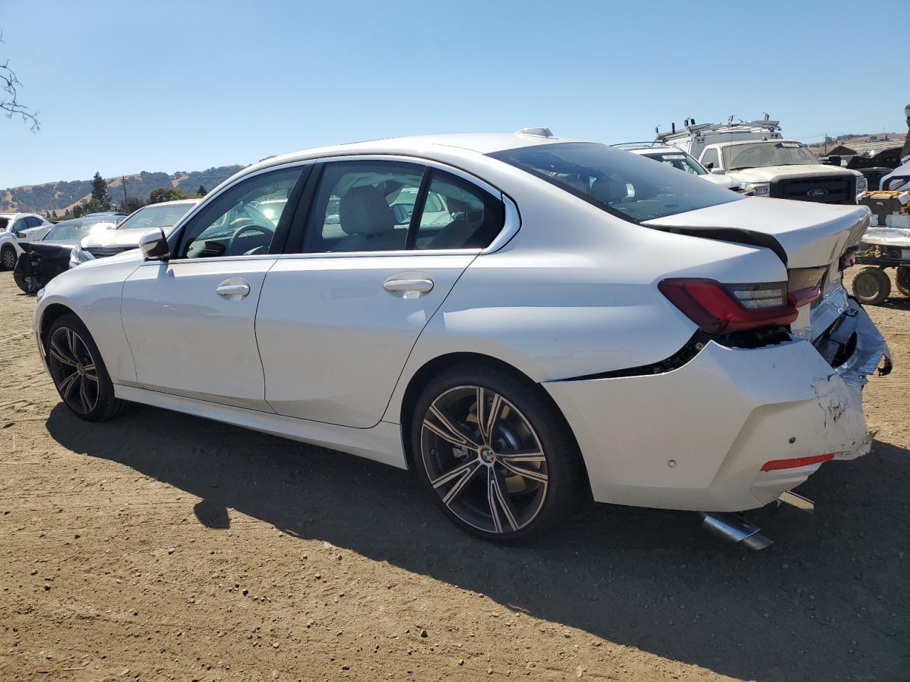 2024 BMW 330I  VIN:3MW69FF00R8E13692