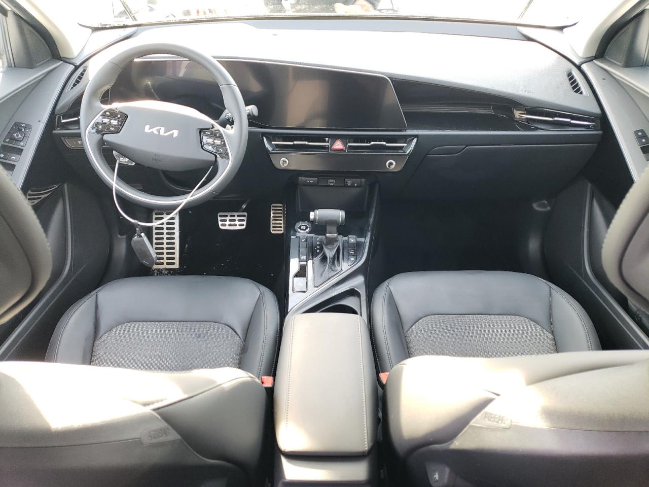 2024 KIA NIRO EX VIN:KNDCR3LE8R5161059