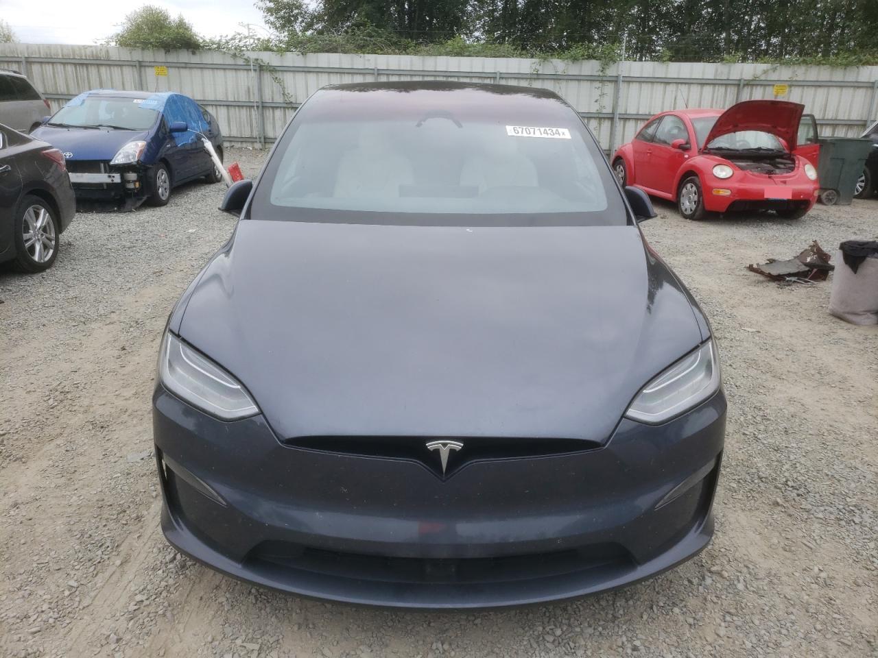 2022 TESLA MODEL X  VIN:7SAXCDE53NF357881